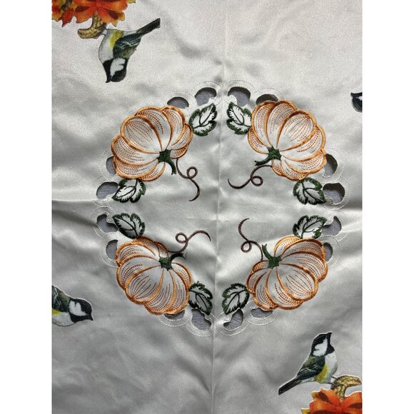 Thanksgiving Fall Harvest Embroidered Applique Tablecloth Pumpkins & Cornucopia - Picture 2 of 7